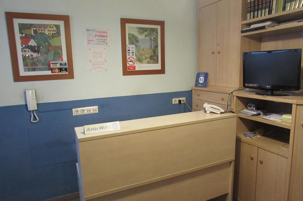 Hostal Prim Мадрид Екстериор снимка